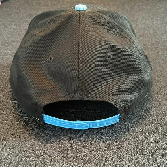 New Era Pittsburgh Penguins Hat - Picture 3 of 8